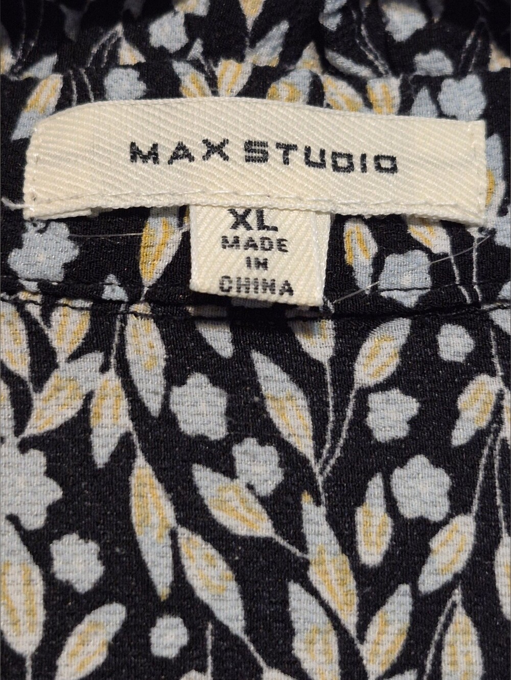 Max Studio Black and Cream Printed Long-Sleeve Maxi Dress - Picture 3 of 9